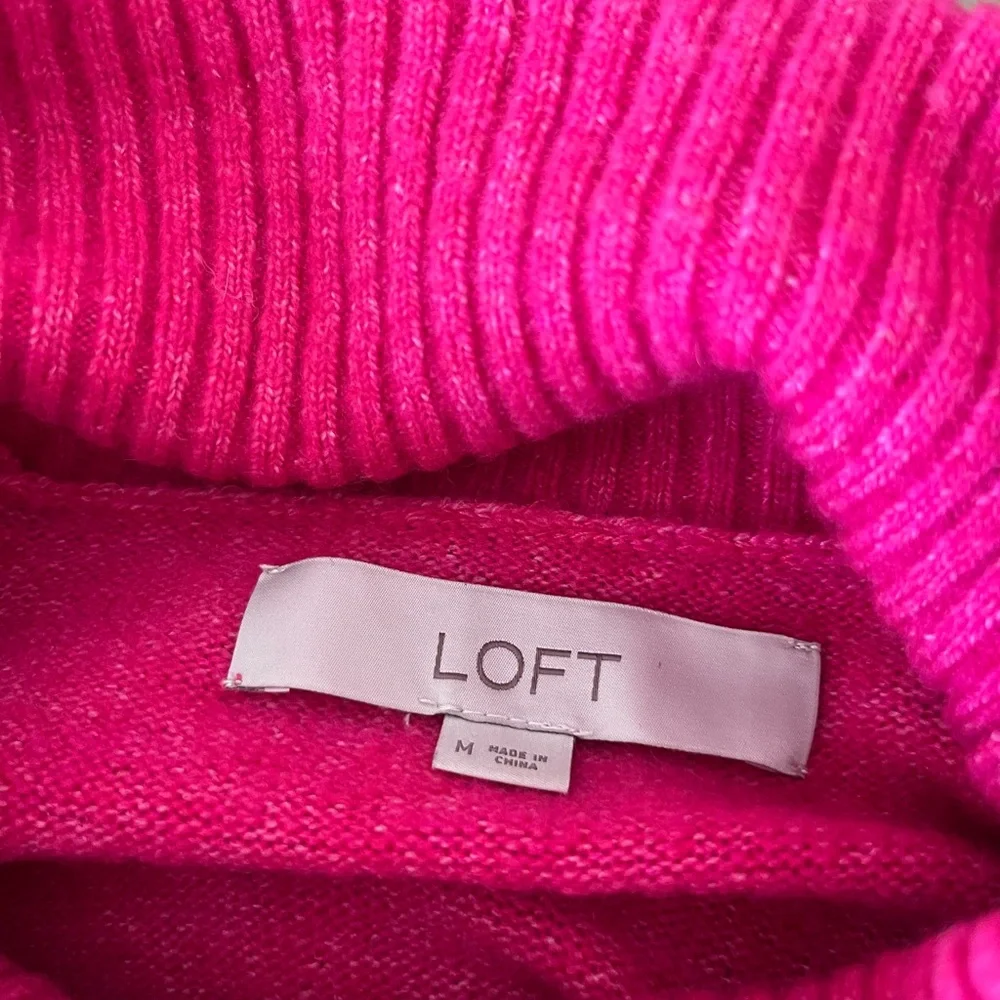 Loft Pink Cowl Neck Sweater Size Medium - Picture 8 of 8
